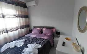 Dz Apartment Axd